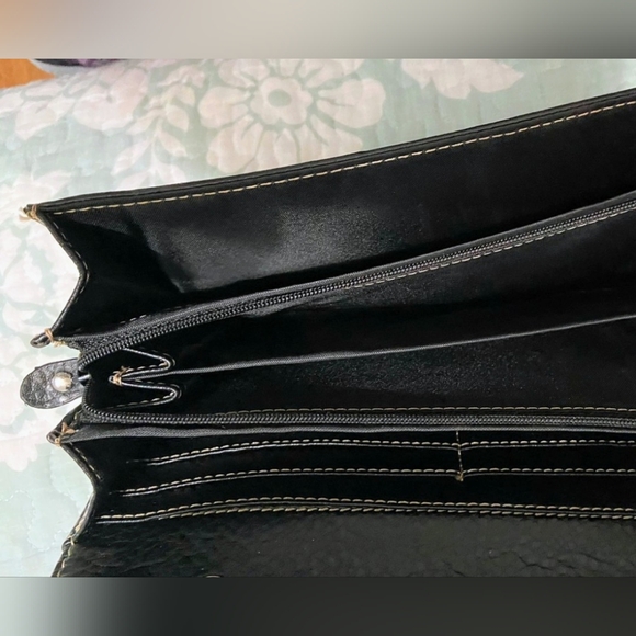 Etienne Aigner Convertible Logo Wristlet Bag - Picture 14 of 16